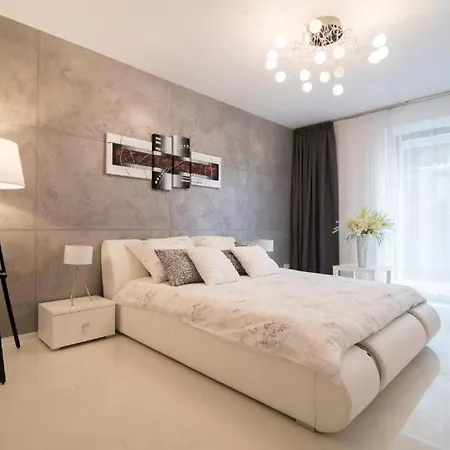 Artapart Old Town Apartment *